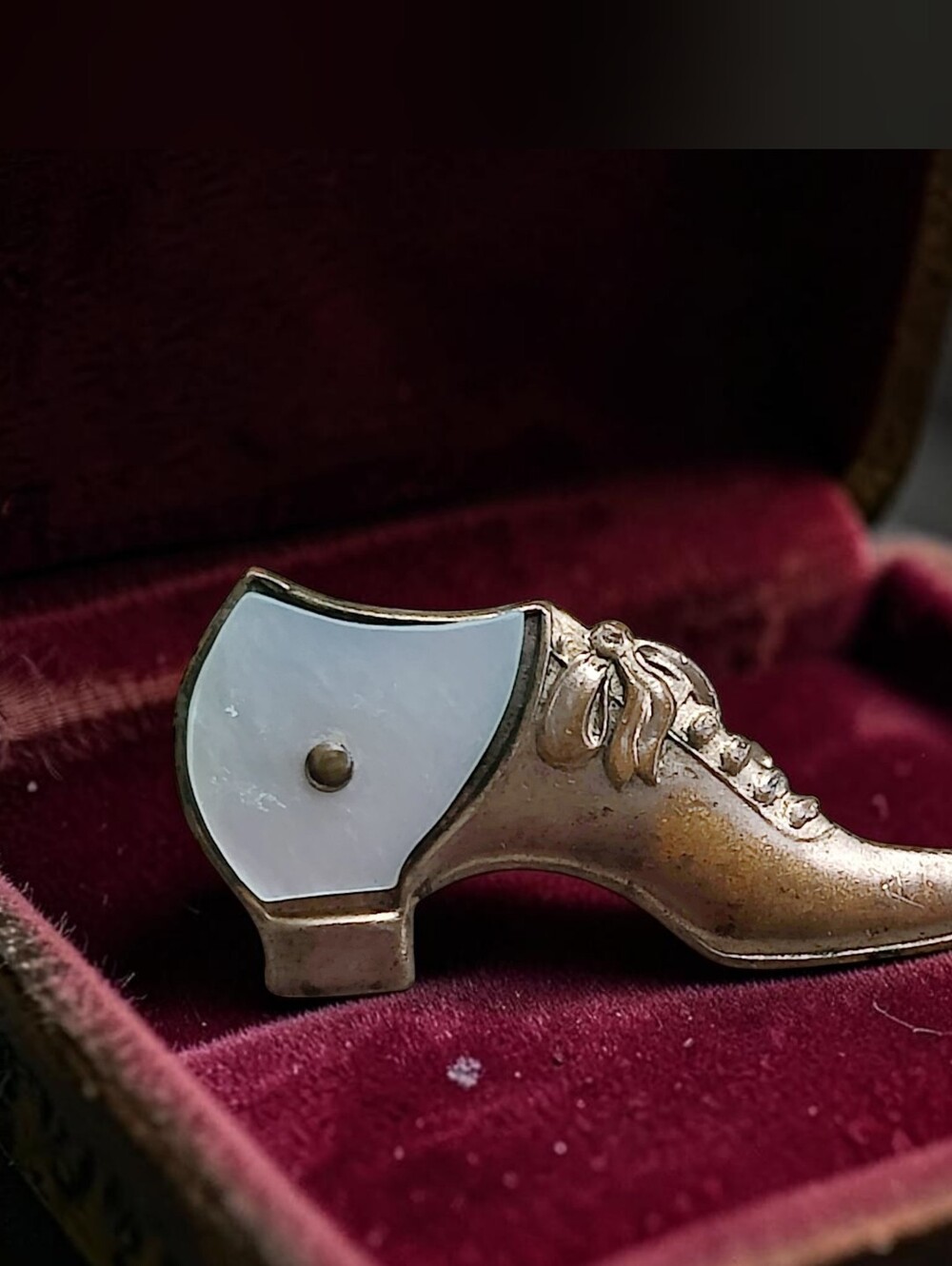 Antique Victorian Mother Of Pearl Shoe Pin